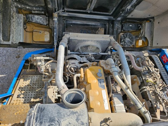 CATERPILLAR 730C [13]