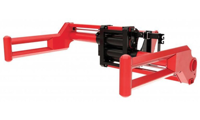Square wrapped bale clamp