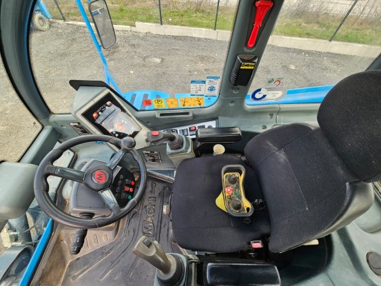 MAGNI RTH 6.25 Rotacioni teleskopski utovarivač [9]